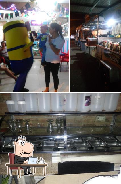 Choroni Hot Dog