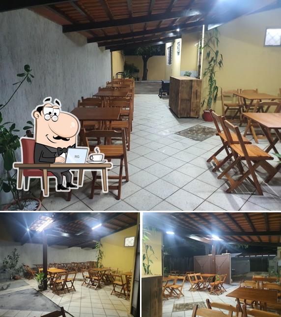 Casa D'Mendonça