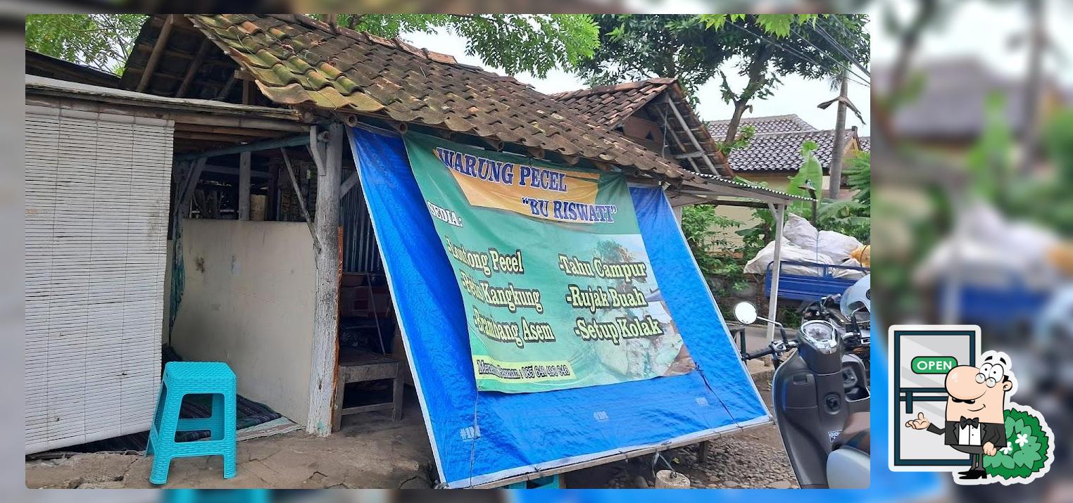 warung pecel bu riswati