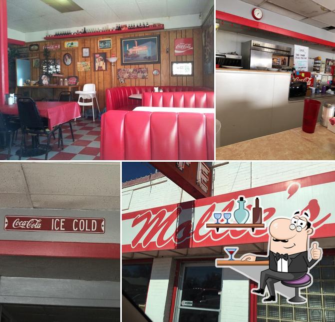 Mollie's Cafe