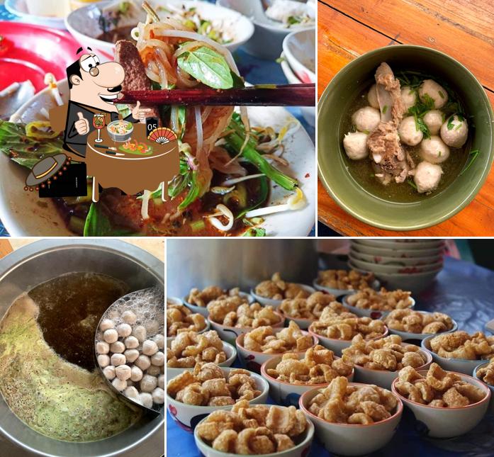 นิลเพชร ก๋วยเตี๋ยวเรือ