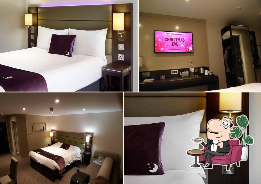 Premier Inn Stockport Central hotel