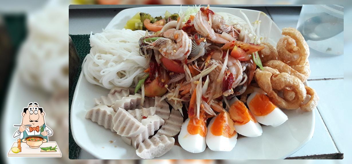 ร้านส้มตําถาด หน้าป้อมป่างิ้ว