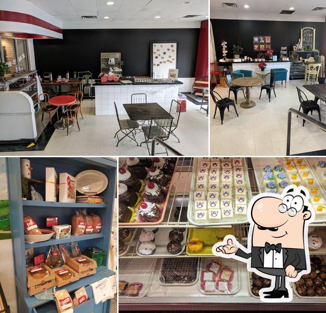 Savage's Bakery