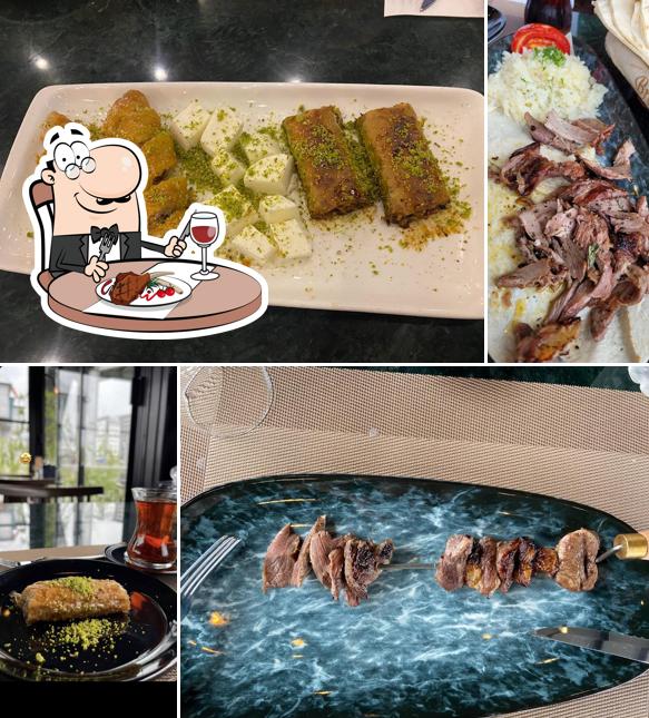 USTA CAĞ KEBAP