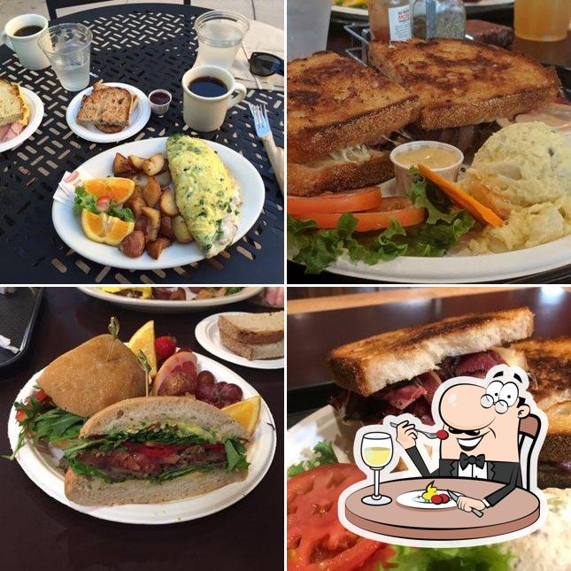 Simple Simon's Bakery & Bistro