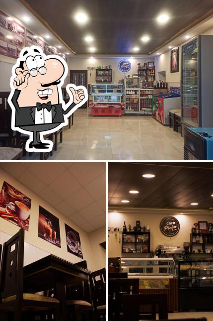 Café Plaza