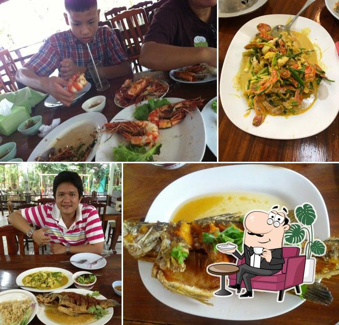 พิกุลโภชนา