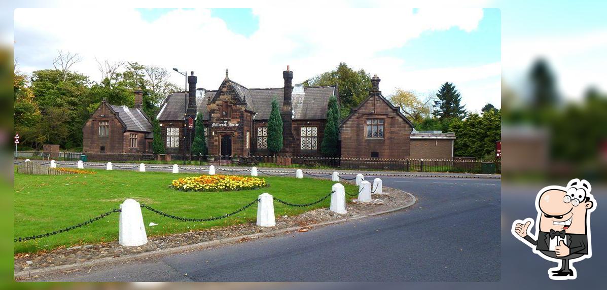 Millbrook Manor