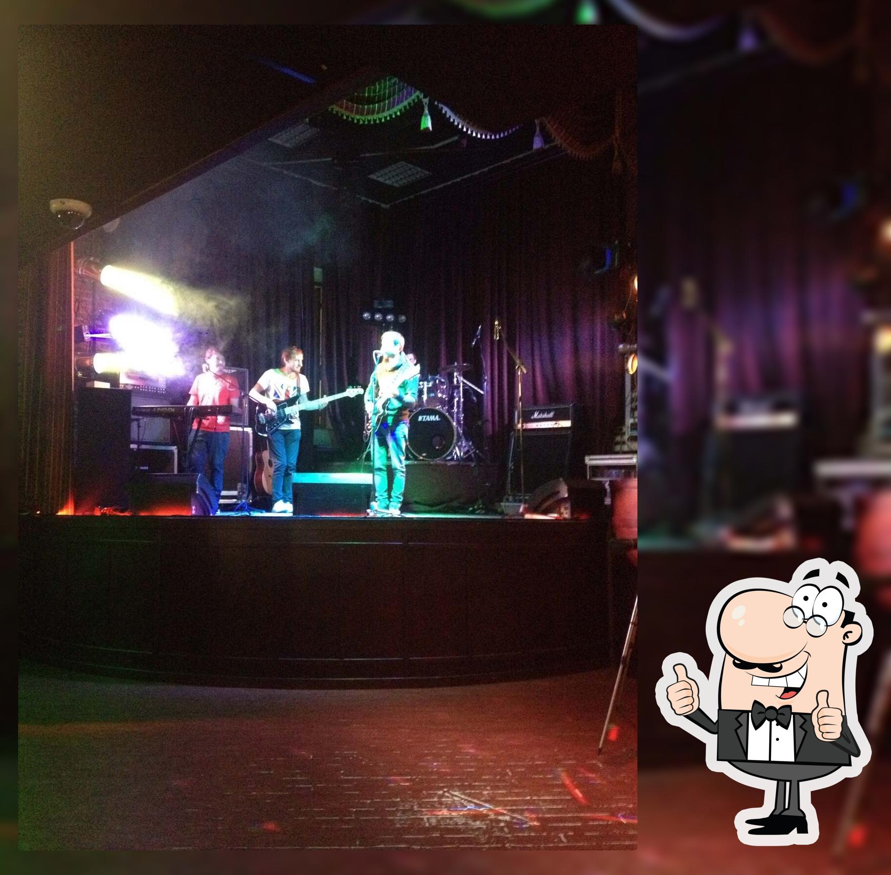 Music bar MAXito