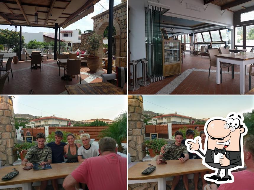 TANN POOL BAR RESTAURANT
