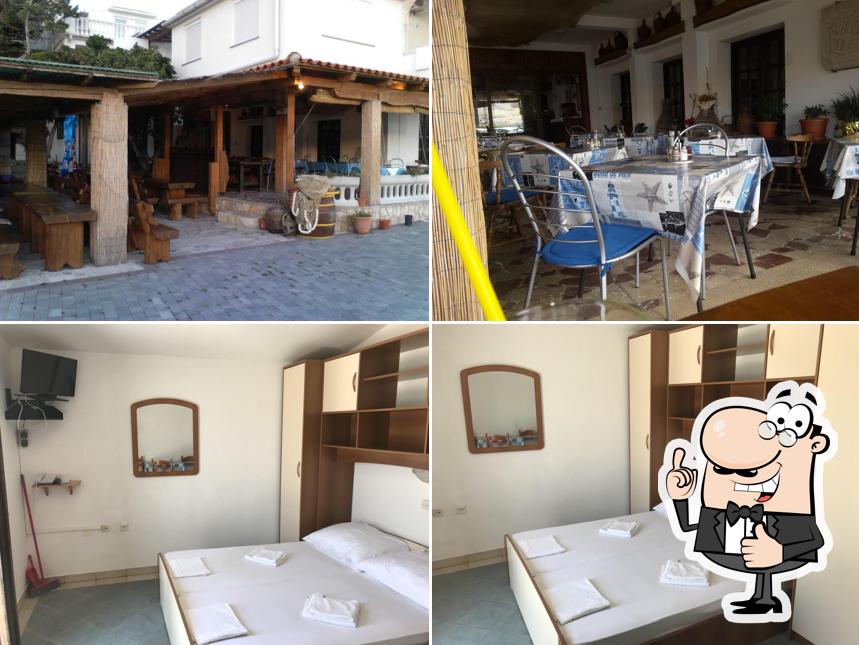 Pansion Comfort "FRANE"-Pag, Croatia