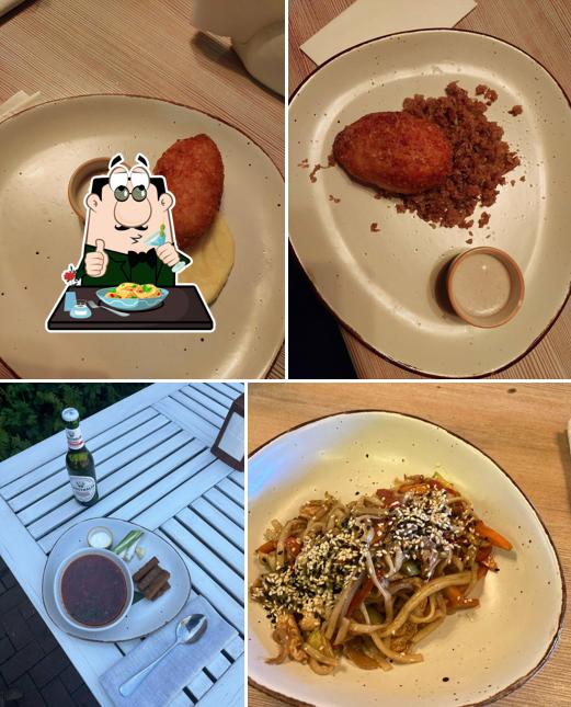 Еда в "Москве"