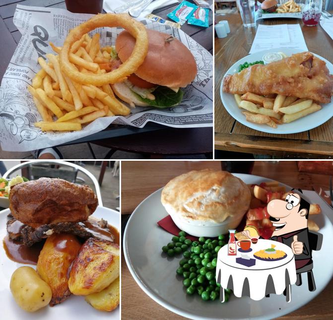 The Tudor Arms