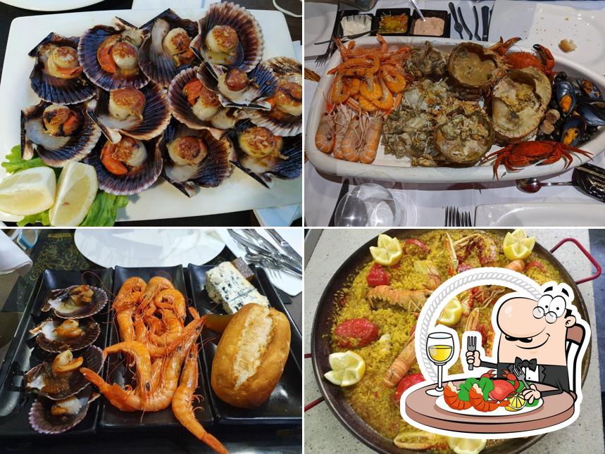 La Chalana Seafood Restaurant