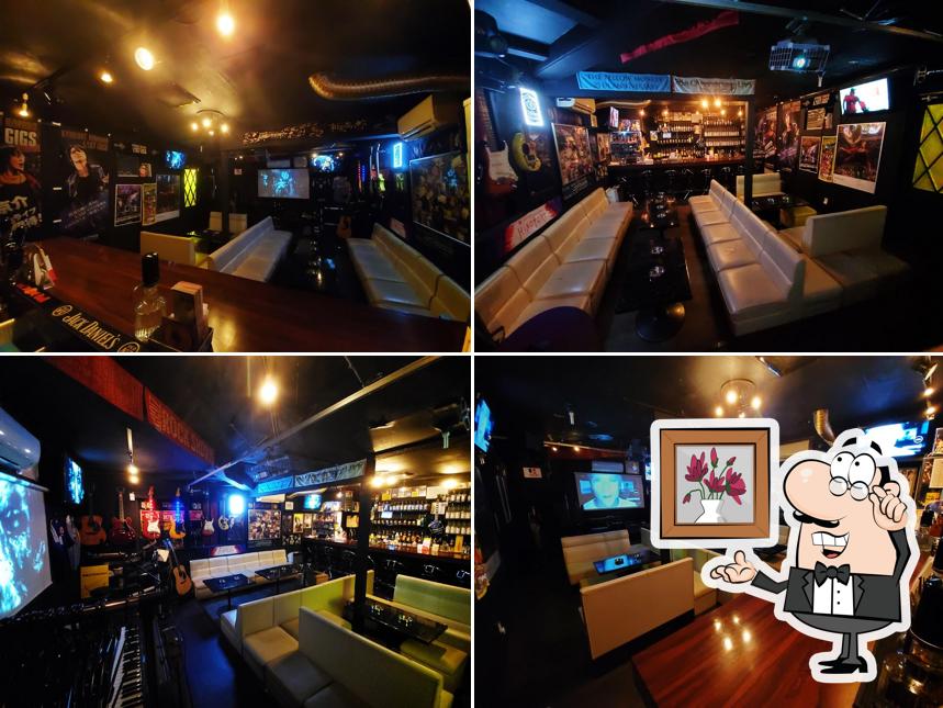 MUSIC BAR L'Arcity（ラルシティー）