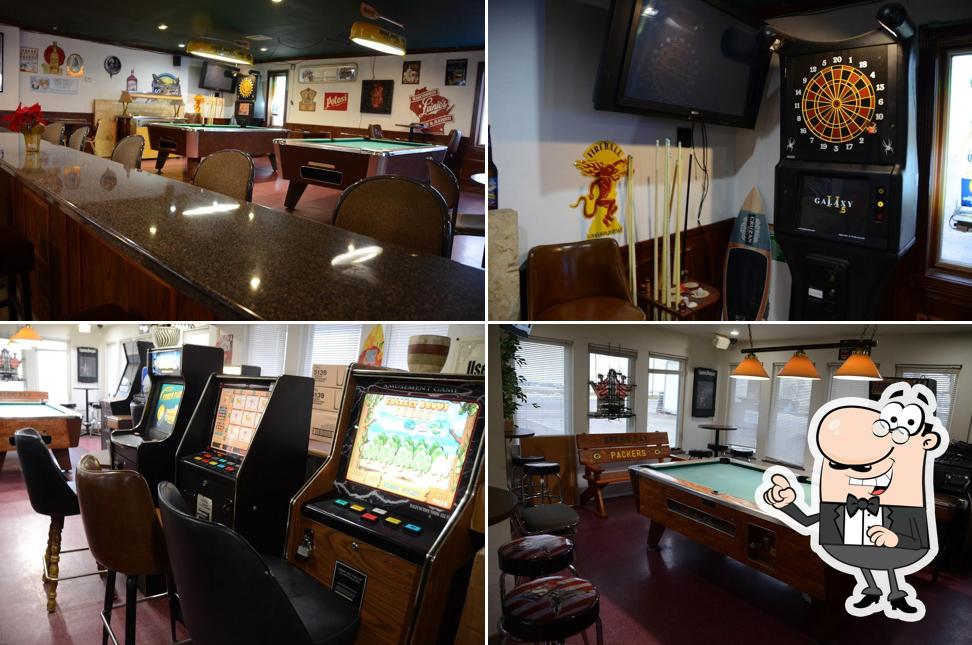 Cottonwood Sports Bar & Supper Club
