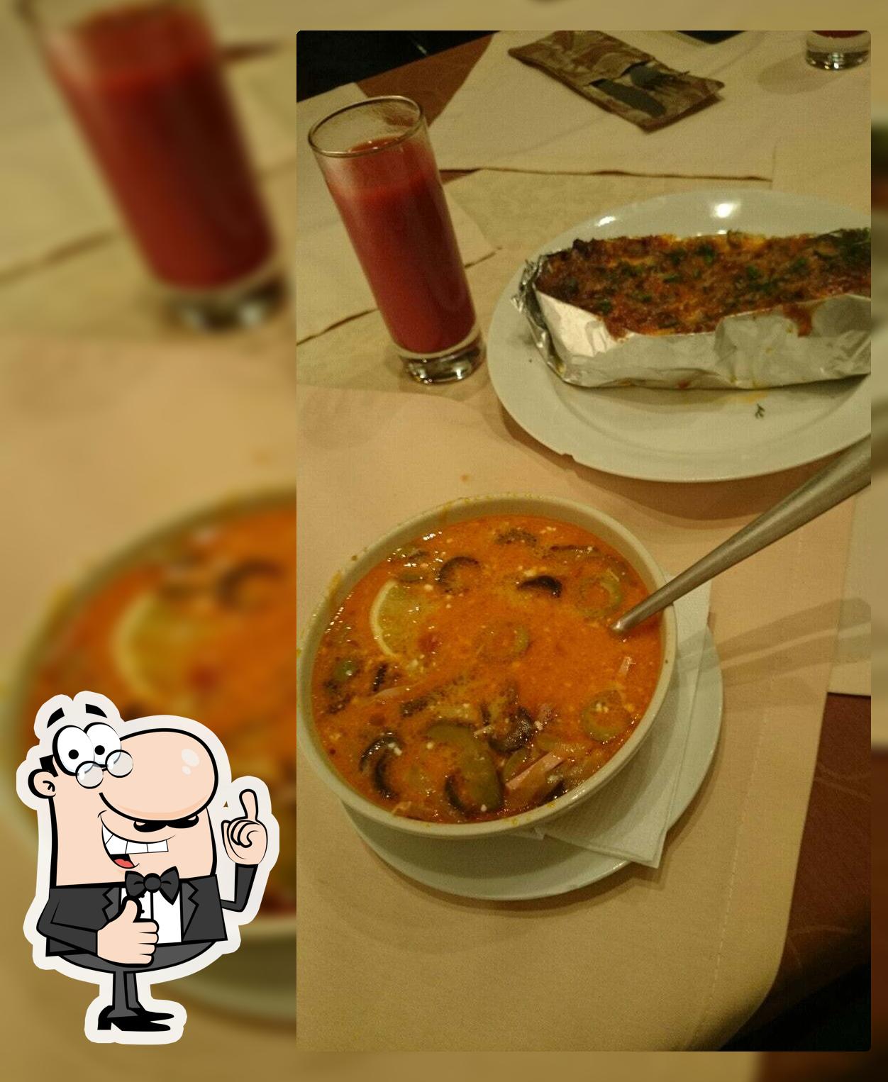 Кафе в переходе