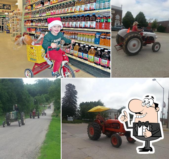 Frohlich's Super Valu