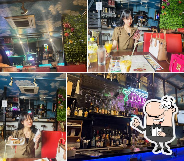 Apple Restaurant and Bar