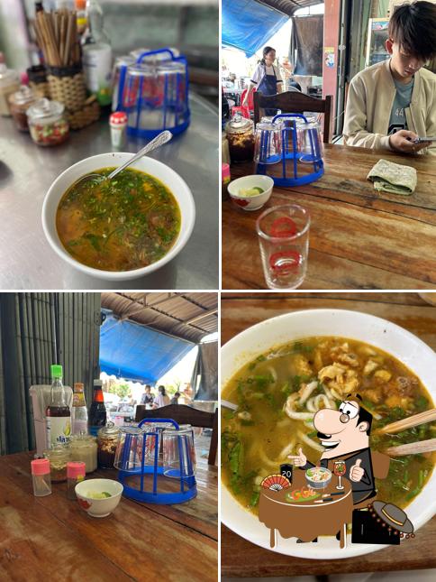 Mrs Khamla Fish Noodle Soups