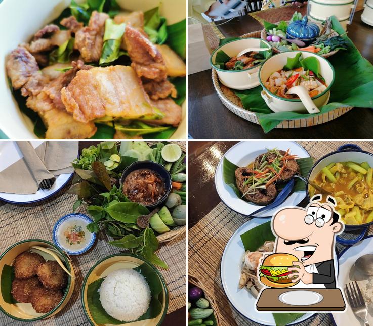 Cha-lom Cafe & Restaurant