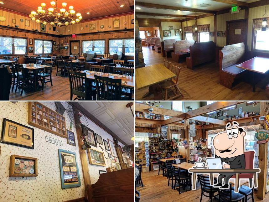 Tollgate Inn Restaurant & Saloon