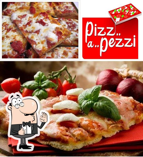 Pizz a pezzi