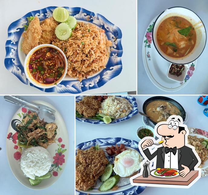 ร้านเค้กบ้านลาด