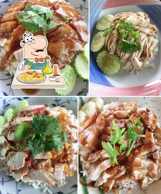 ร้านข้าวมันไก่-หมูกรอบ เจ๊อี๊ด