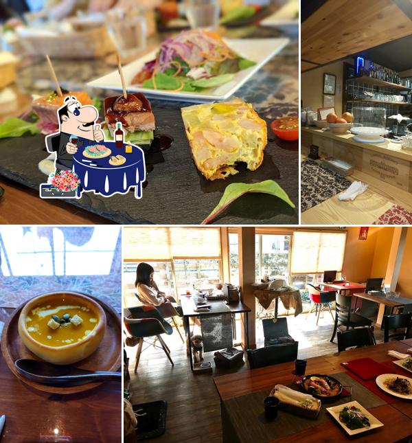 Las Cuevas Spanish Bar ＆ Dog Cafe