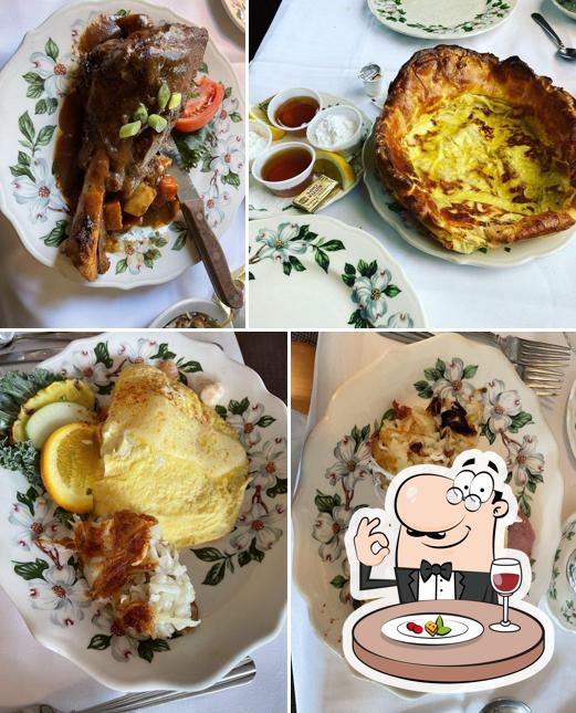 Jack Pandl's Whitefish Bay Inn