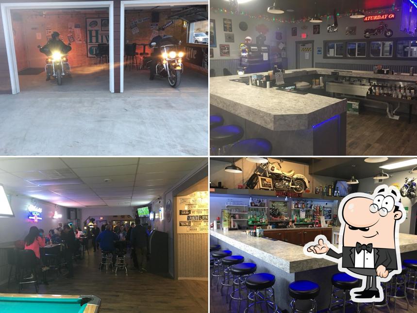 Hiway Tavern
