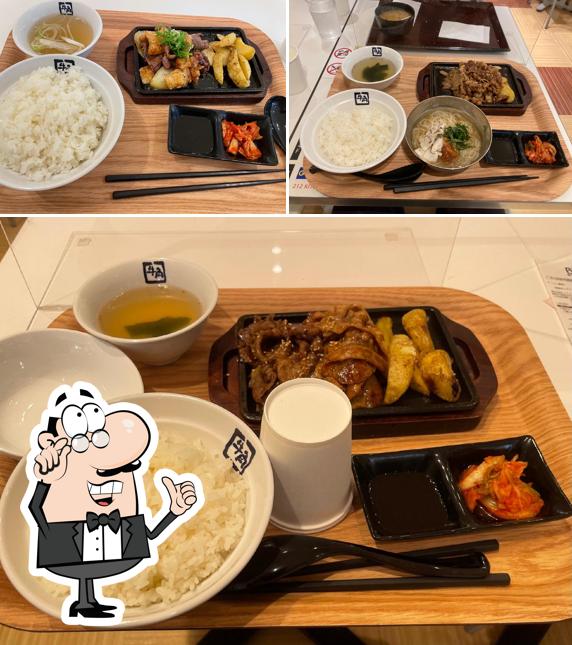 牛角焼肉食堂