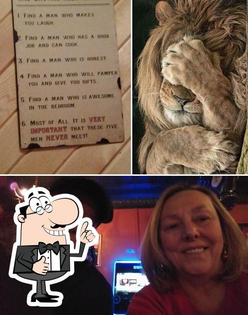 Buckshots Pub & Grub