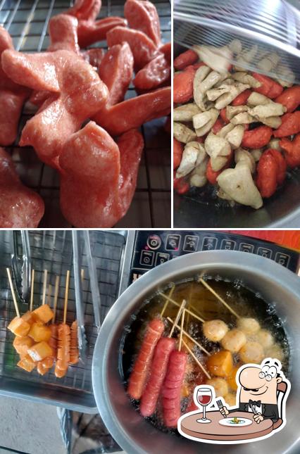 ร้านลูกชิ้นทอด&เครื่องซักผ้าหยอดเหรียญ