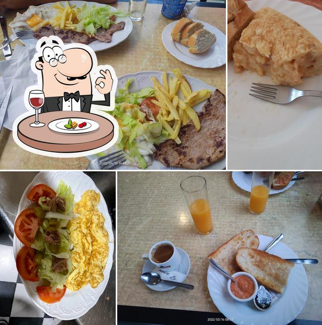 CAFETERIA REYES