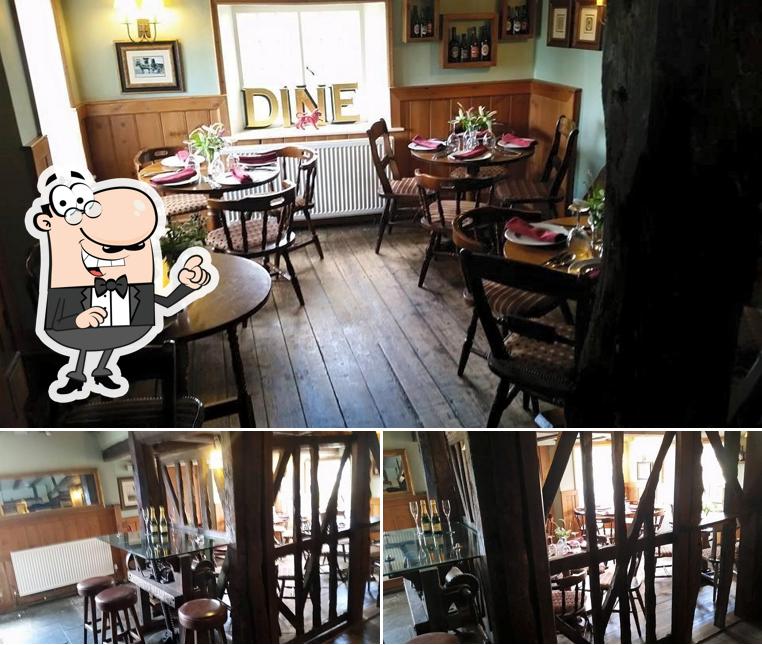 The Red Lion at Charing Heath
