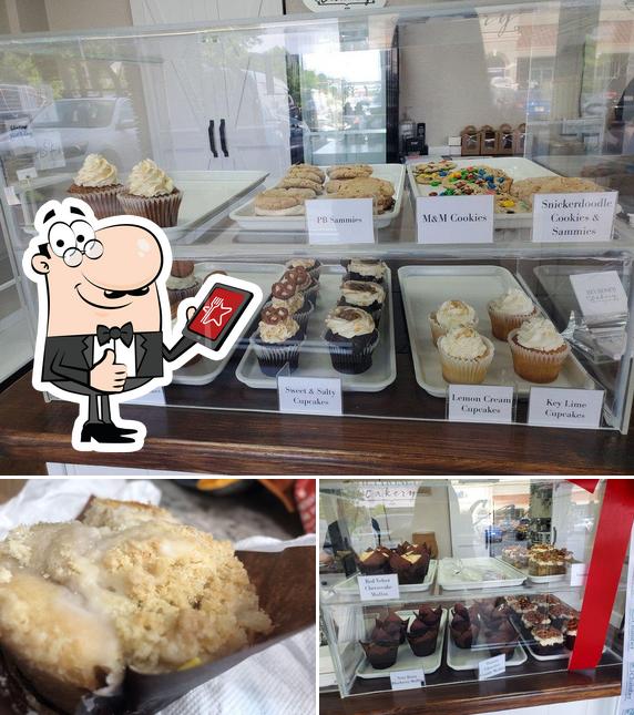 Hey Honey Cakery