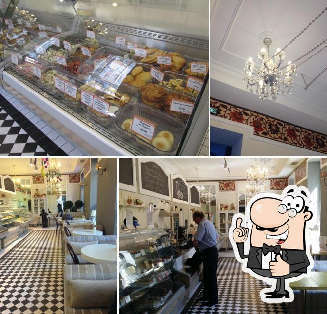 Здесь можно посмотреть фотографию кафе "Скоморохи"