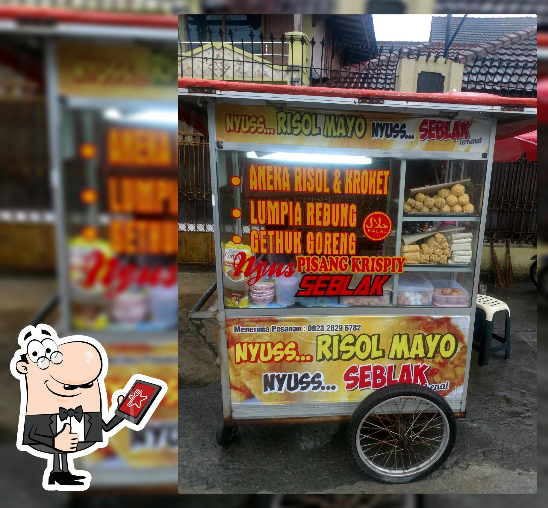 NYUSS RISOL MAYO GENTAN