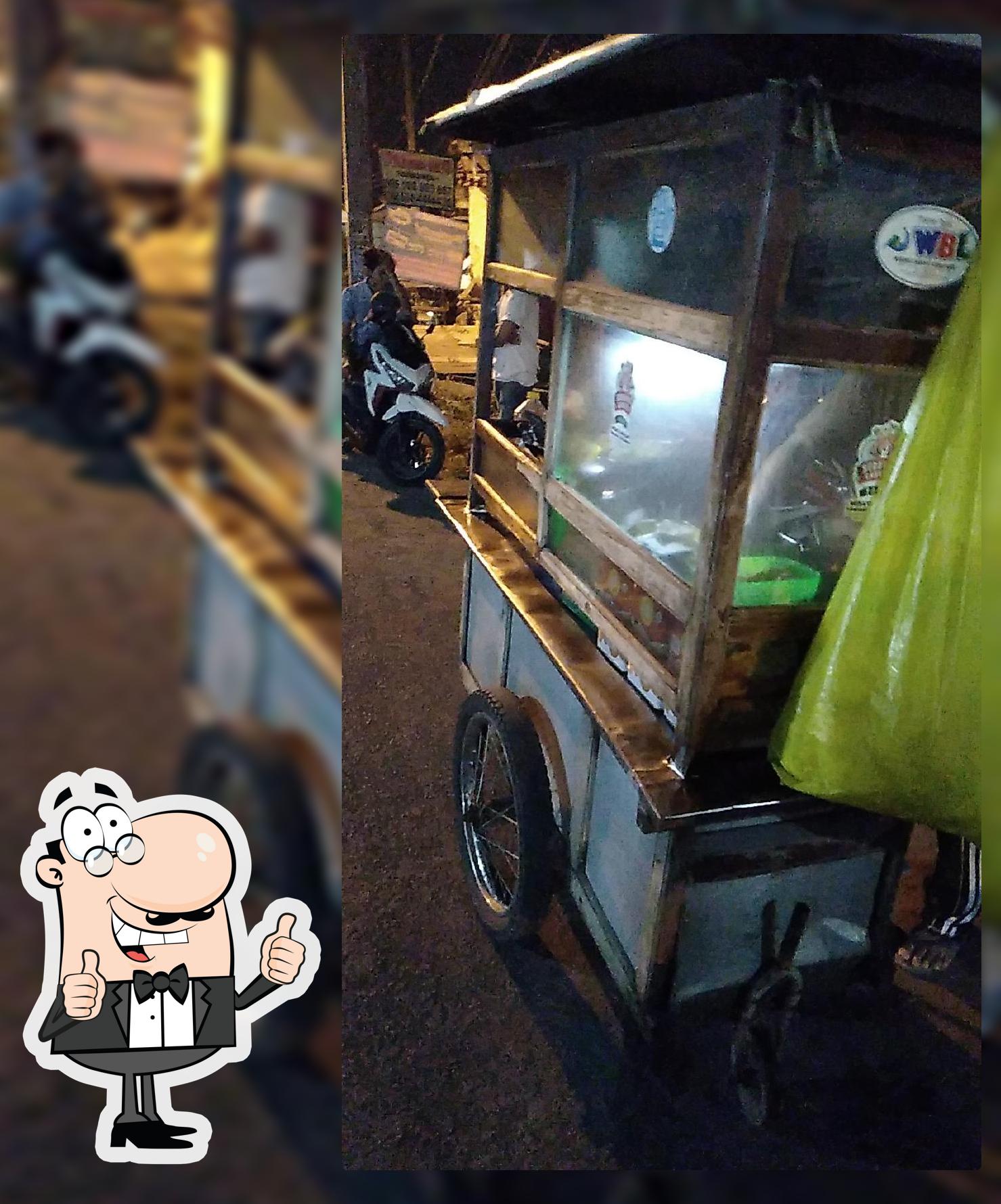 Tahu tek cak tolan