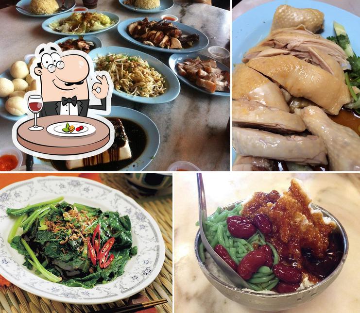 Famosa Chicken Rice Ball