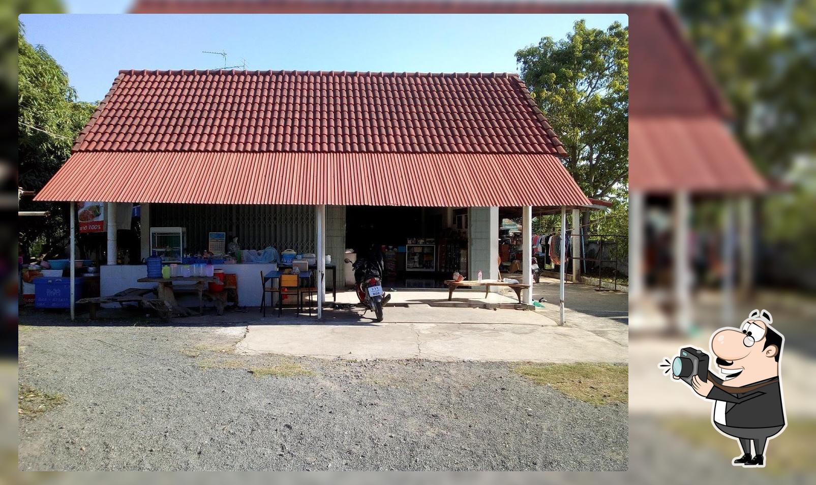 ร้านอาหาร เรือนกาหลง