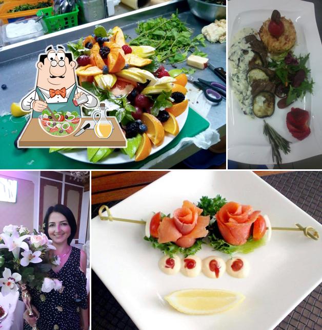 Греческий салат в "Голдене Плаза"