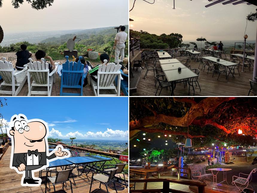 Sky of Star Month Restaurant