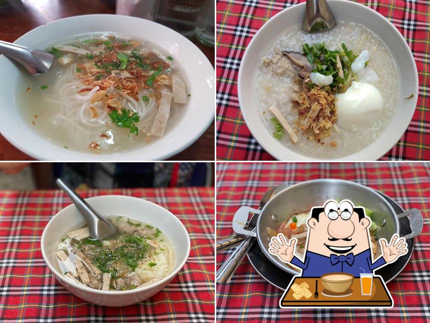 Soi Sao Restaurant, Khao Piak Noodles, Chiang Khan.Town