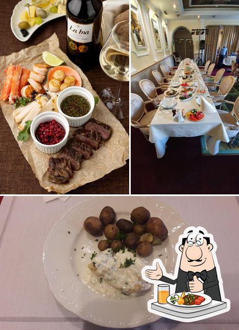 Еда в "Деканте"