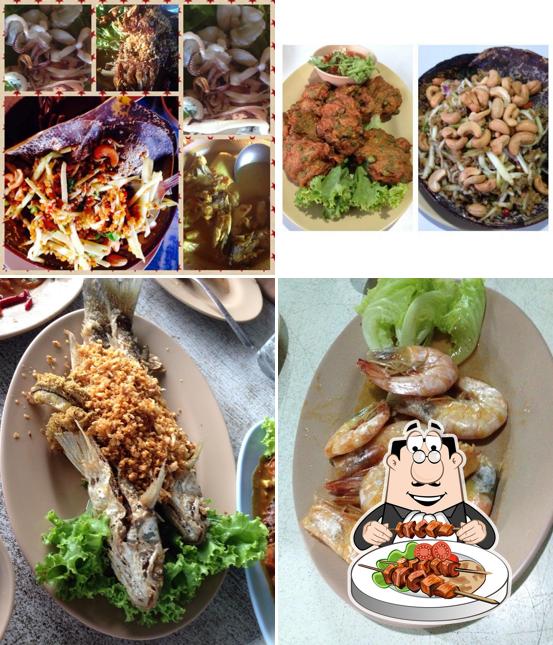 ร้าน 333 หาดแหลมโพธิ์