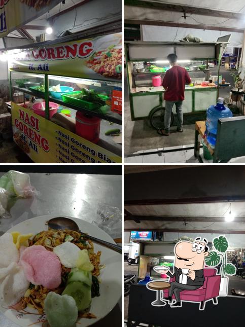 BAKMI & NASI GORENG H.ALI